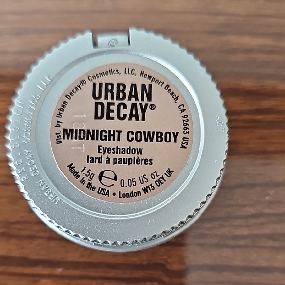 Urban Decay Eyeshadow In "Midnight Cowboy" - Picture 4 of 4